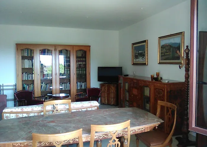 Panzió 'tra I Due Parchi